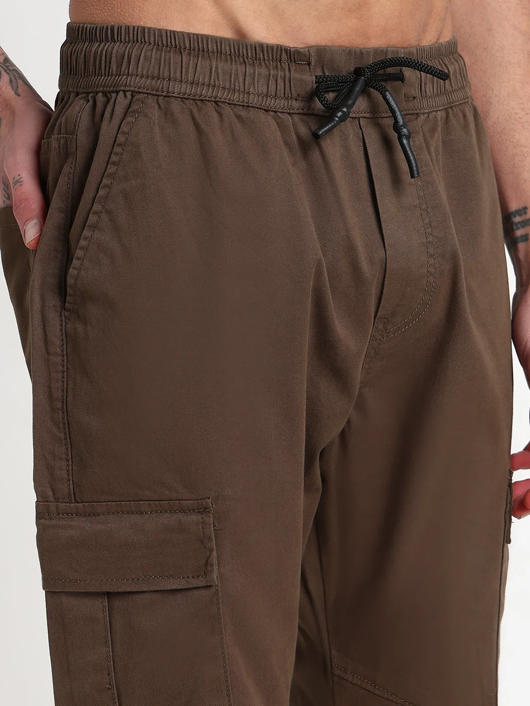 Men Olive Solid Casual Cargo Joggers