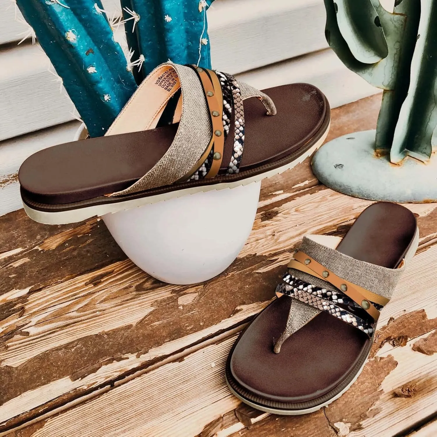 Thong Sandals For Women Flat Shoes Retro Slippers Flip Flops Sandals Women Yoga Mat Mens Flip Flops Shower Flip Flops