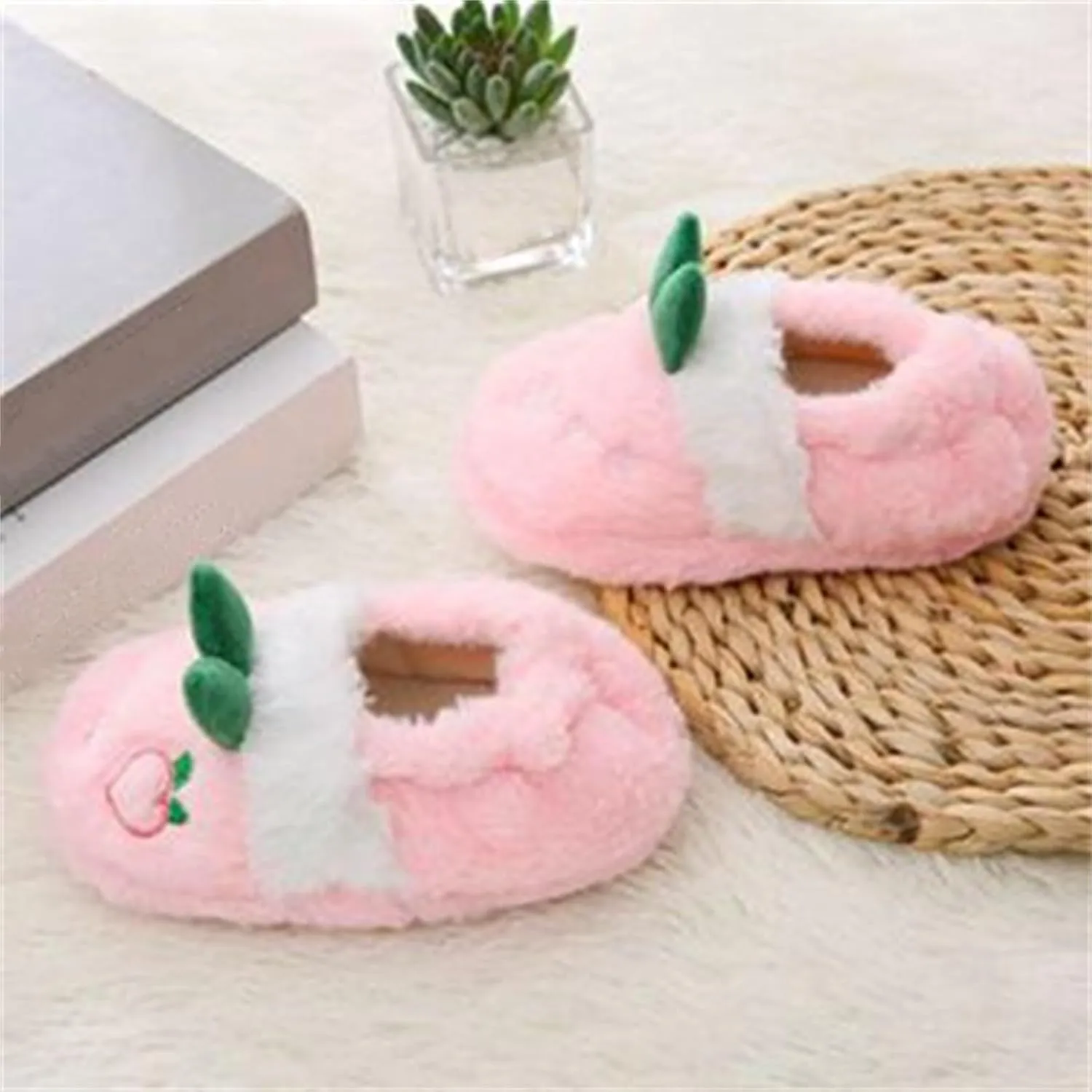 Toddler Girls Cute Peach Warm Plush Cotton Slippers Wrapped Root Cotton Fuzzy Home Shoes for Ballet Slipper Little Girl