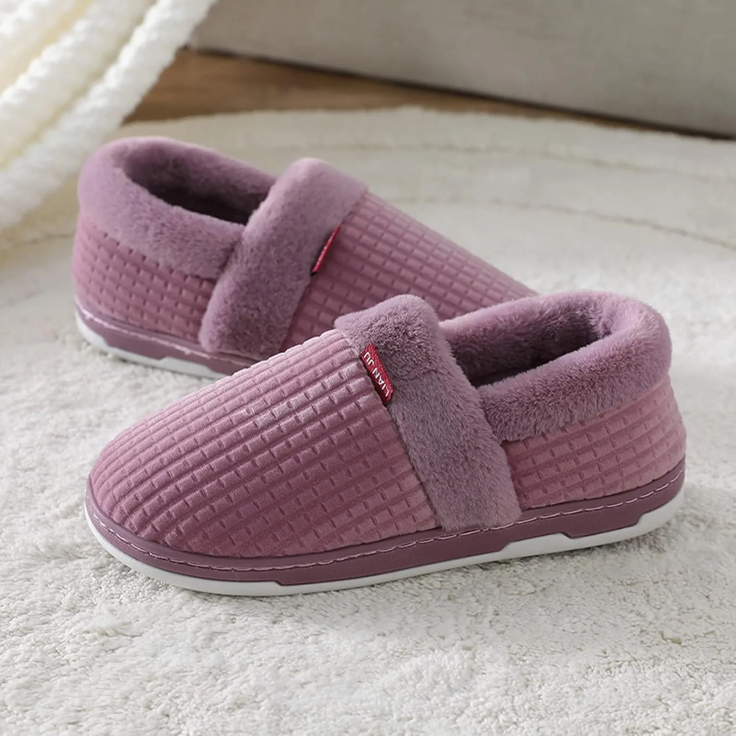 Womens House Shoes Slippers Indoor Outdoor with Arch Support Mens Bedroom Slippers Supportive House Slippers Christmas Slippers for Family Santa Artificial Christmas Tree Gifts for Wife 2023
